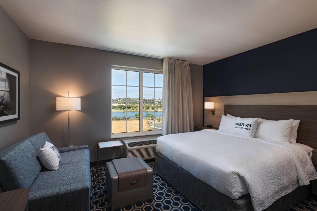 Towneplace Suites By Marriott San Diego Airport/Liberty Station Екстериор снимка