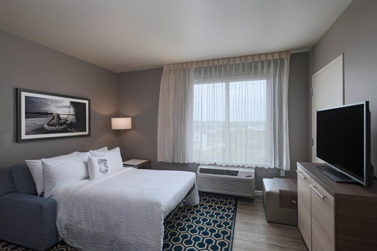 Towneplace Suites By Marriott San Diego Airport/Liberty Station Екстериор снимка