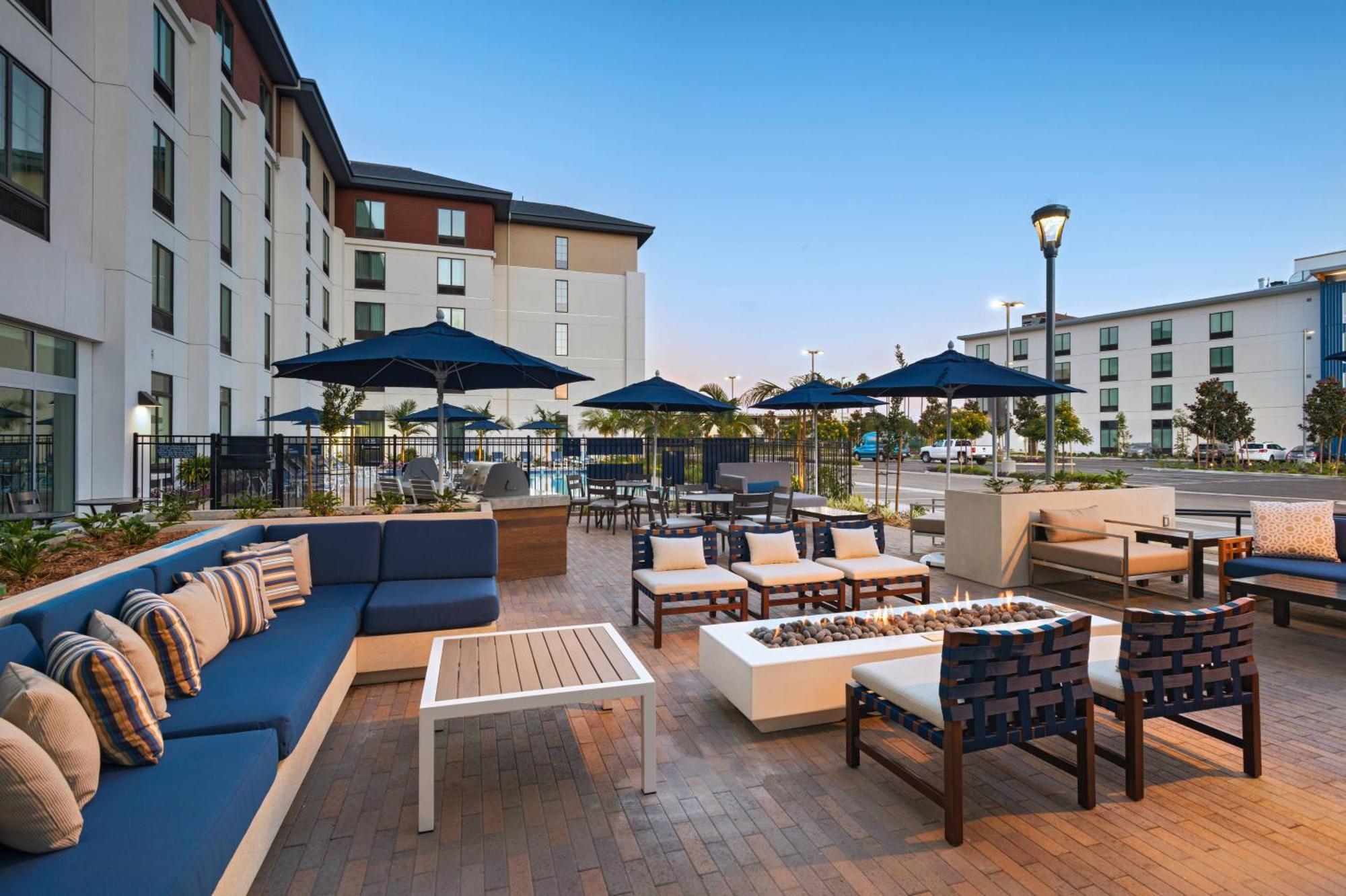 Towneplace Suites By Marriott San Diego Airport/Liberty Station Екстериор снимка